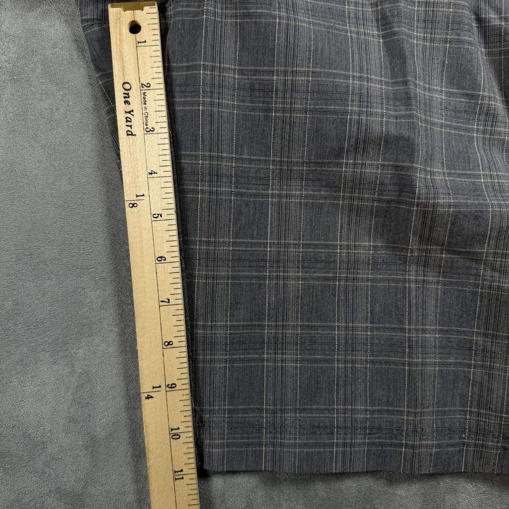 The North Face Mens‎ Gray Plaid Outdoor Hiking Casual Shorts Size 34